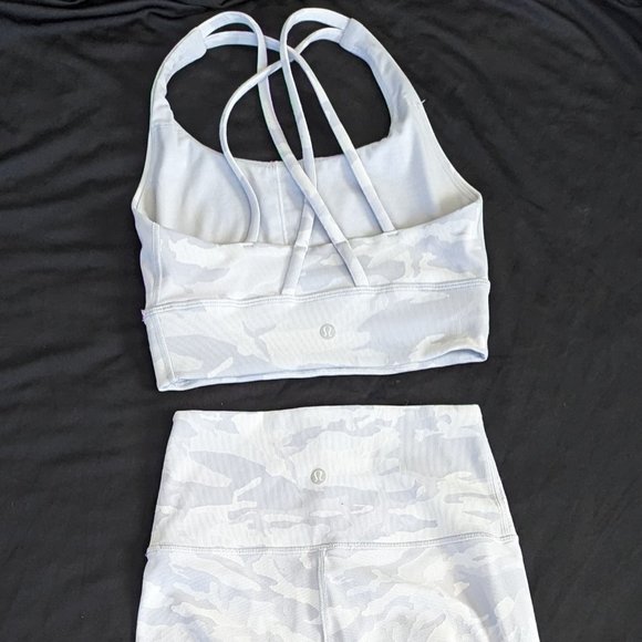 Lululemon light grey camouflage print leggings and top size 4 - matching set - Picture 2 of 2